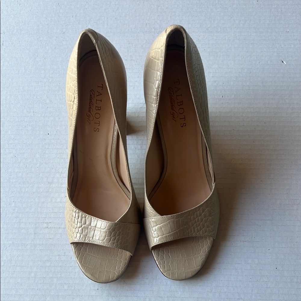 Talbots Women's Cream Peep Toe Heels